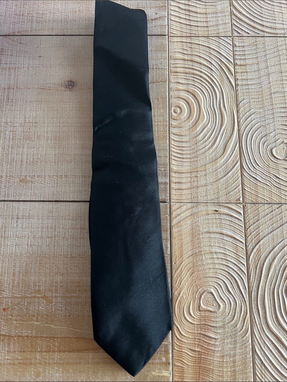 Hugo Boss Black silk tie